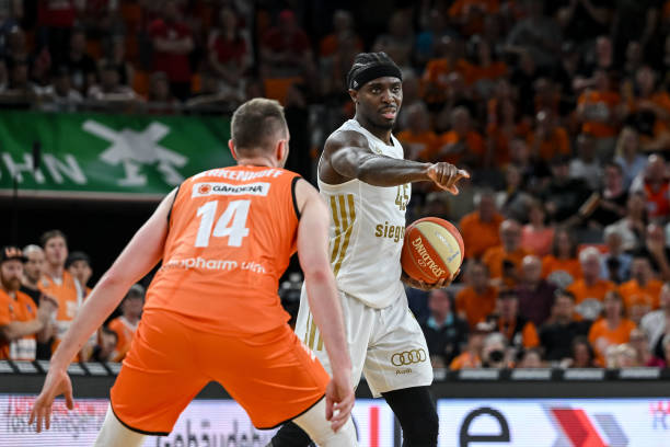 从资格赛一 从资格赛一